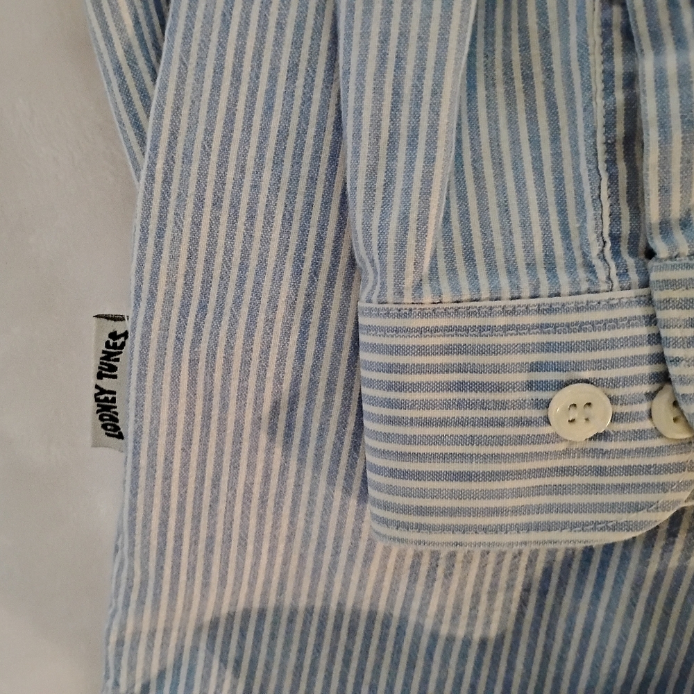 Looney toons long sleeve shirt - Picture 5 of 9